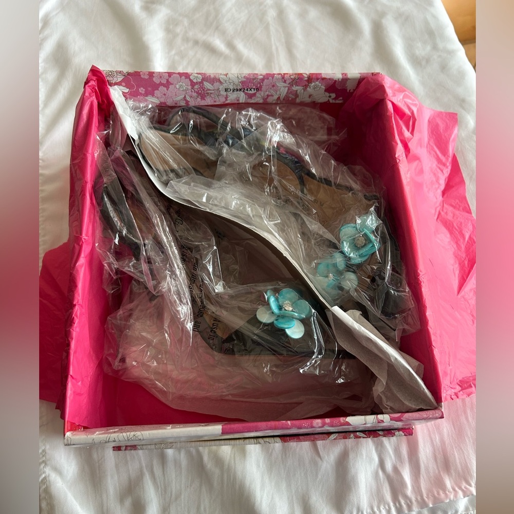 Chinese Laundry bright floral stiletto sandal size 8 1/2 M - Picture 8 of 9